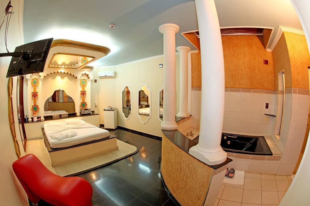 Hotel&Motel Le Baron Pôrto Ferreira Kamer foto